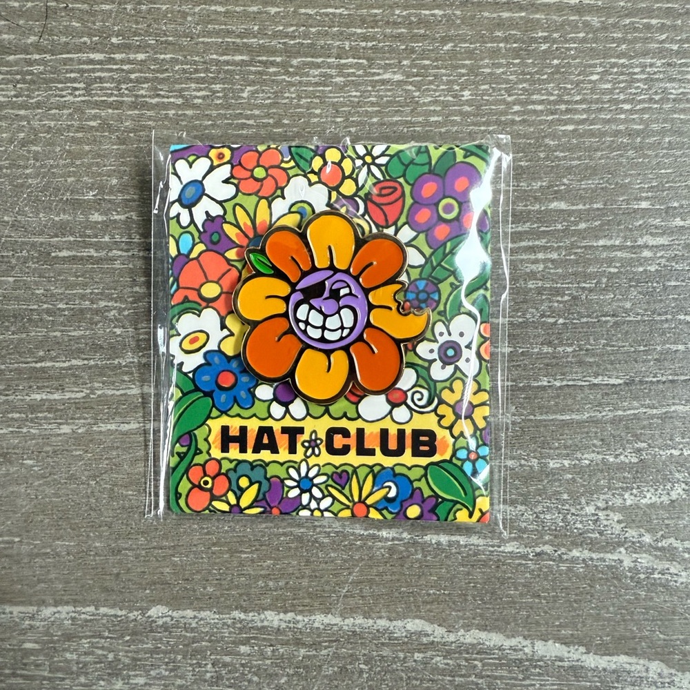 Hat Club Exclusive Super Bloom Flower Head Pin Rare New Sealed